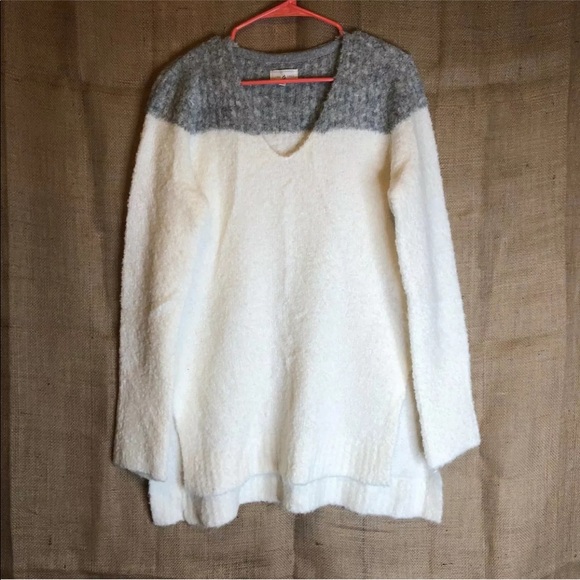 Lou & Grey Sweaters - Lou & Grey SZ M Sweater Fuzzy Oversized Cozy